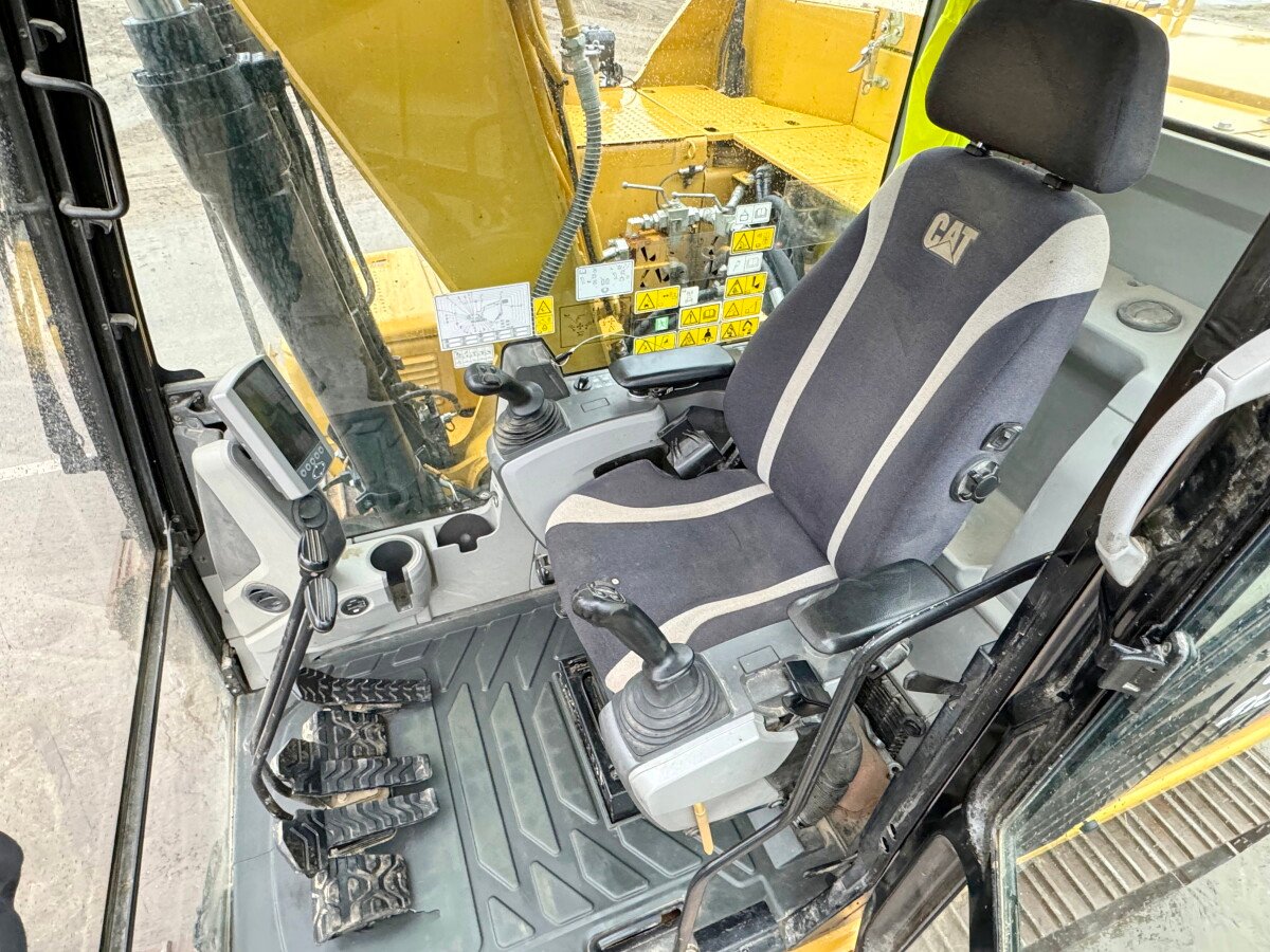 Caterpillar 313FL - Image 8