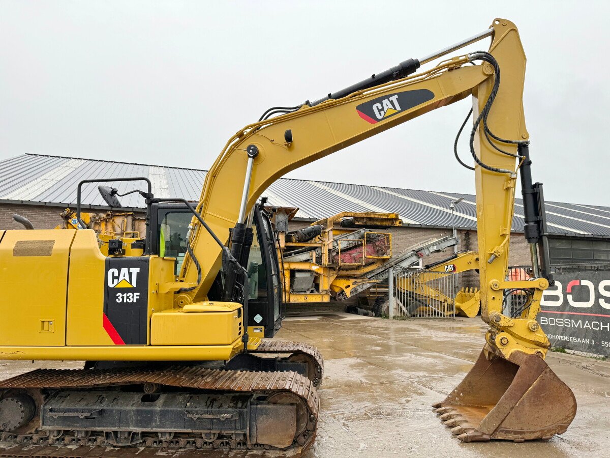 Caterpillar 313FL - Image 10