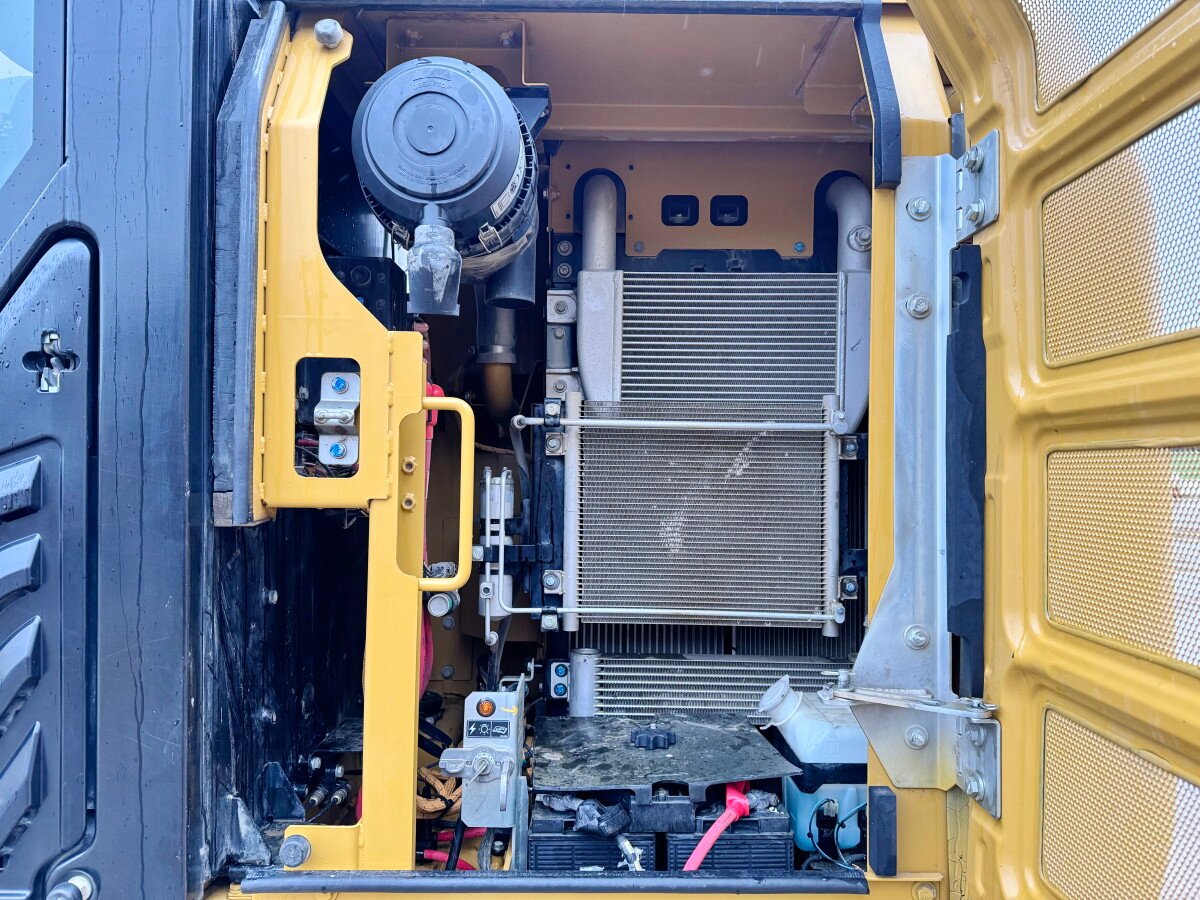 Caterpillar 313FL - Image 14