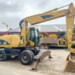 l_06_Caterpillar M316C BM5782_11