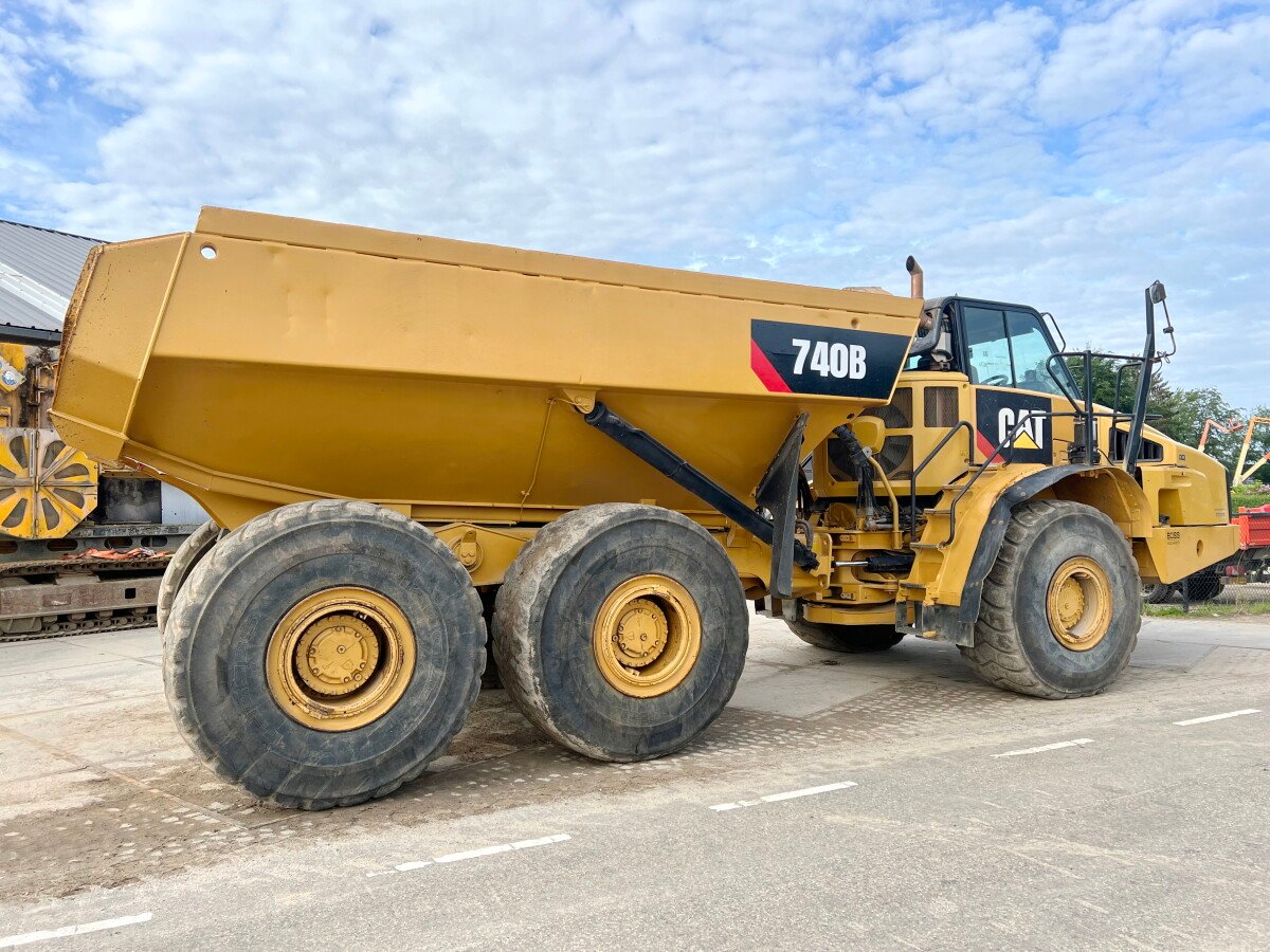 Caterpillar 740B - Image 3