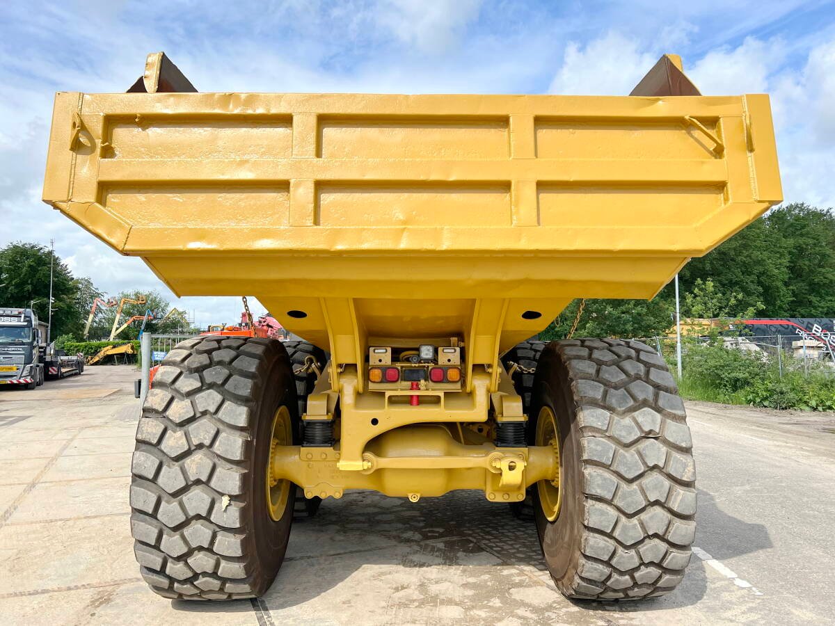 Caterpillar 740B - Image 4